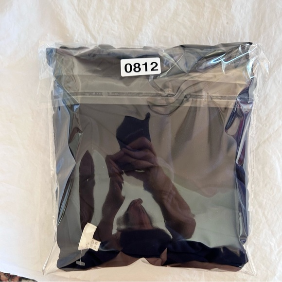 Boden Ellen Jersey Knit Crop Wide Leg Jumpsuit Navy Size 6 Tie Waist Wrap Top - Picture 16 of 16